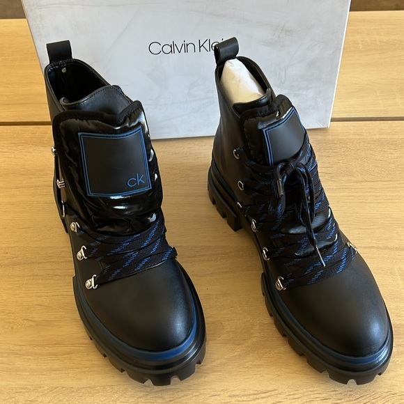 🎉HP🎉NIB Women’s Calvin Klein Lark Ankle Boot - Picture 6 of 12